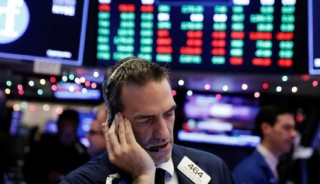 盘前：美股三大股指期货涨跌不一 关税疑云笼罩市场