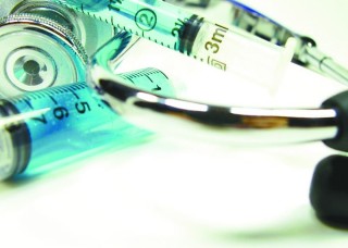 如何判断定点二甲医院的医疗水平？这种判断的依据有哪些？