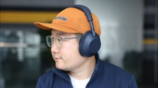 索尼WH-1000XM6体验：耳机焊在头上 全天舒适佩戴音质更强