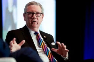 堪萨斯联储主席称关税可能迫使美联储关注通胀而非就业