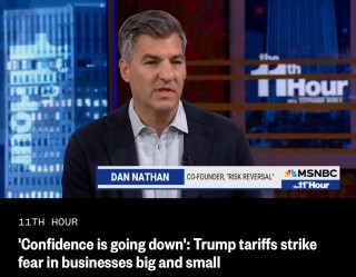 深观察丨“关税冲击终将把美国经济拉入衰退深渊”