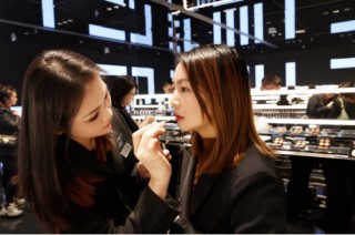 财报亮眼背后：一家中国美妆企业的研发转型与世界级野心