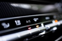 汽车空调制冷慢的快速解决方法？