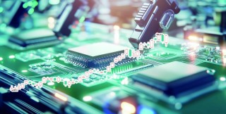 A股缩量上涨  半导体板块领涨结构性行情