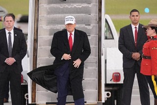 美媒：特朗普连遭俄中以三国“蔑视”，外交政策正在瓦解