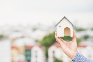 如何评估房地产项目的情况？评估此类项目需关注哪些要点？