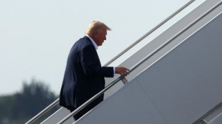 特朗普准备接受卡塔尔赠送的飞机作为 “空军一号”