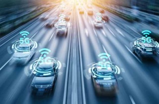 打响翻身仗，燃油车靠 “智能” 续命 2026？