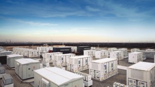 扩产、涨价、出海，储能进入结构性调整新周期