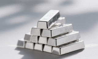 从史诗级暴涨到残酷暴跌，白银给贪婪者上了一课