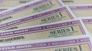 美国财政部宣布未来六个月新一期债券利率为4.03%