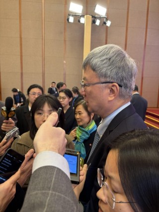 对话朱民：推动人民币国际化，支撑中国经济高质量发展