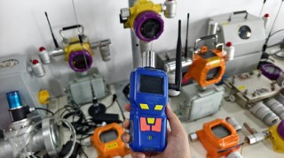 重生的TA | 关税博弈里的检测厂，如何造出石化业的“香饽饽”？