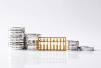 指数基金和主动基金的区别是什么？