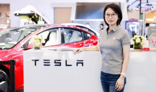 从特斯拉挖女高管，小米不再只靠雷军带货