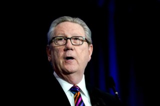 1月16日外盘头条：高盛将通过发债募资160亿美元 华尔街大银行2025年派息和股票回购创下纪录最高水平