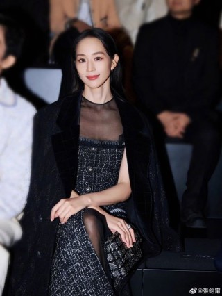 知名女演员炒股被曝一天损失862万元，本人回应