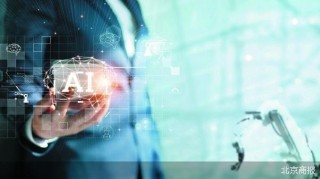 大模型“入户”之战没有旁观者