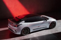 极氪001五周年纪念版上市：36.5万元起，2.91秒破百，配KW绞牙避震