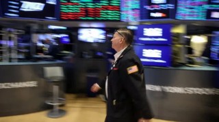 尾盘：美股涨跌不一 纳指下跌100点