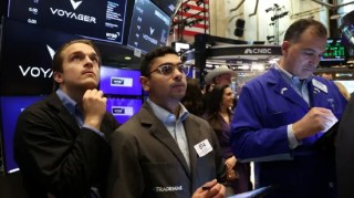 开盘：美股周一高开 市场继续关注中东局势