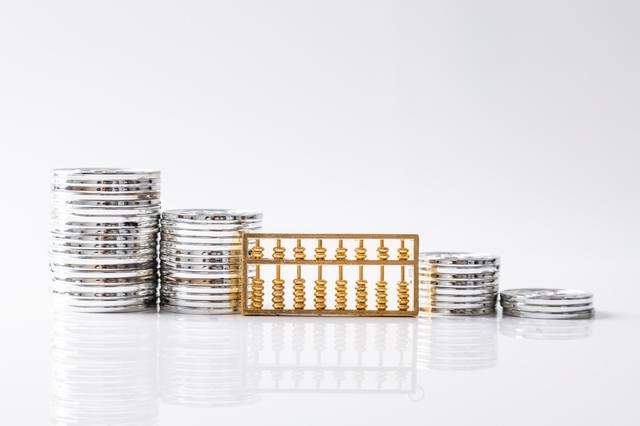 长期投资的基金选择标准及策略是什么?这些策略如何适应市场变化?  第1张 长期投资的基金选择标准及策略是什么?这些策略如何适应市场变化?  第1张