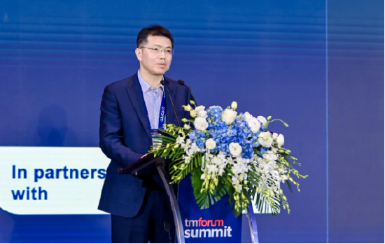 亚信科技、TMF联合举办2025北京峰会 引领数字跃升 共建“数智共同体”  第5张 亚信科技、TMF联合举办2025北京峰会 引领数字跃升 共建“数智共同体”  第5张