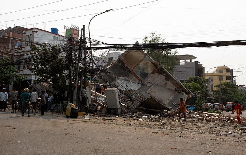 缅甸强震遇难人数升至1007人  第1张 缅甸强震遇难人数升至1007人  第1张