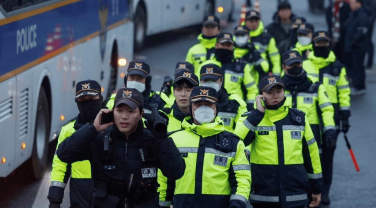 尹锡悦弹劾案已宣判 韩国警方将解除“甲级紧急令”  第1张 尹锡悦弹劾案已宣判 韩国警方将解除“甲级紧急令”  第1张