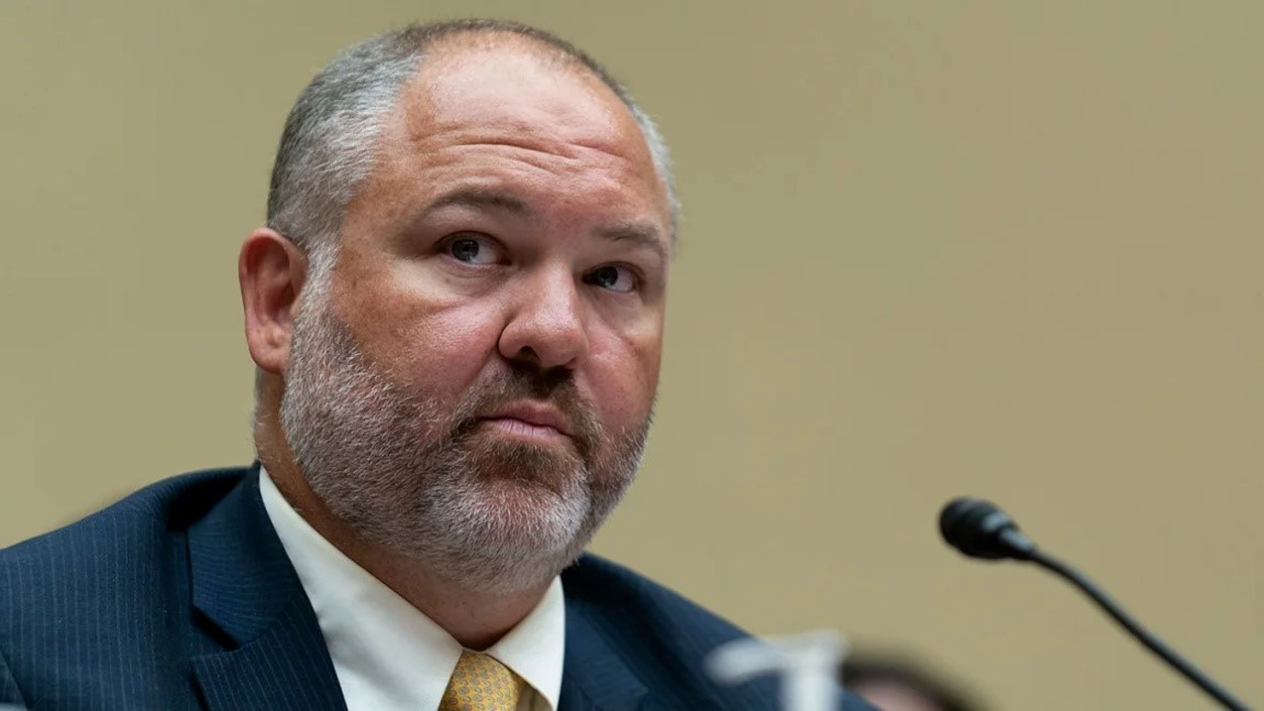 美媒:美国税局代理局长卷入马斯克与美财长之争,“任职仅72小时就被迫离职”  第1张 美媒:美国税局代理局长卷入马斯克与美财长之争,“任职仅72小时就被迫离职”  第1张