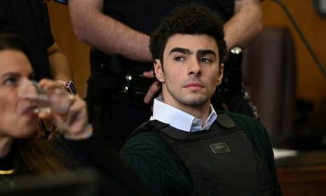 美国检察官将在联合健康高管谋杀案中寻求判处路易吉-曼乔内死刑  第1张 美国检察官将在联合健康高管谋杀案中寻求判处路易吉-曼乔内死刑  第1张