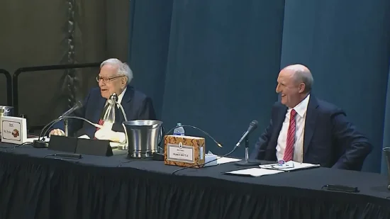 投资者发问:关税对伯克希尔来说是一把双刃剑吗?  第1张 投资者发问:关税对伯克希尔来说是一把双刃剑吗?  第1张