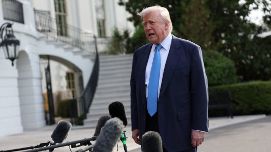 特朗普称无意解职鲍威尔 暗示万斯和鲁比奥可作为总统接班人  第1张 特朗普称无意解职鲍威尔 暗示万斯和鲁比奥可作为总统接班人  第1张