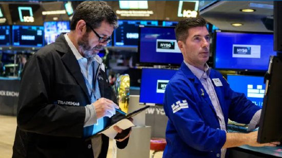 盘前:纳指期货跌0.66% 美联储官员称9月前不降息  第2张 盘前:纳指期货跌0.66% 美联储官员称9月前不降息  第2张