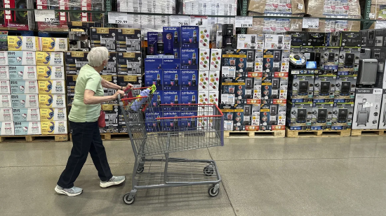 四张图表解析美国消费者如何陷入经济挤压  第1张 四张图表解析美国消费者如何陷入经济挤压  第1张