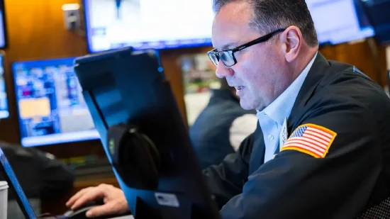 开盘：美股周二开盘涨跌不一 OECD大幅下调美国增长预期  第1张