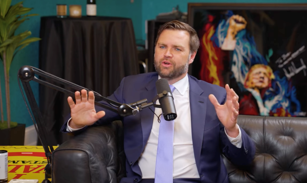 万斯：马斯克与特朗普“开战”是“巨大错误”，希望马斯克“回归阵营”  第1张