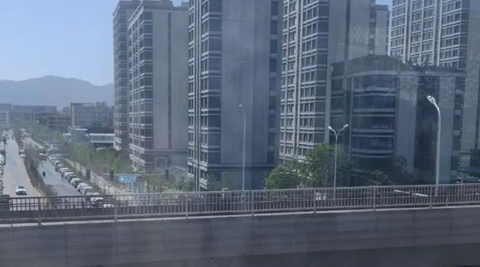 多项目陷维权争议,北京楼盘竞争加剧下,中海地产口碑“保卫战”如何破局?  第4张 多项目陷维权争议,北京楼盘竞争加剧下,中海地产口碑“保卫战”如何破局?  第4张