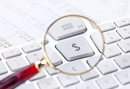 如何对比金融期权和期货的功能？功能差异对投资有何影响？  第1张