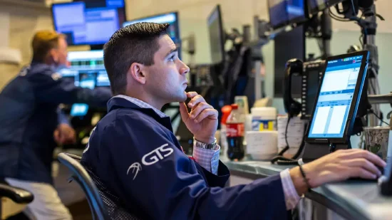 尾盘:美股涨幅扩大 纳指上涨1.5%  第1张 尾盘:美股涨幅扩大 纳指上涨1.5%  第1张