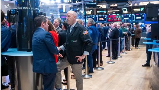 盘前:纳指期货跌0.24% Pinterest跌超18% 第1张 盘前:纳指期货跌0.24% Pinterest跌超18% 第1张