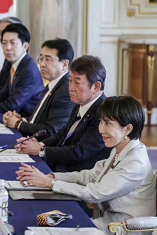 牛弹琴:严重后果正在显现 第2张 牛弹琴:严重后果正在显现 第2张