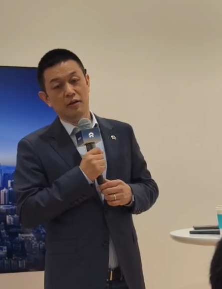 蔚来李斌谈购置税补贴减半：中国智能电车已具备市场化生存能力  第1张