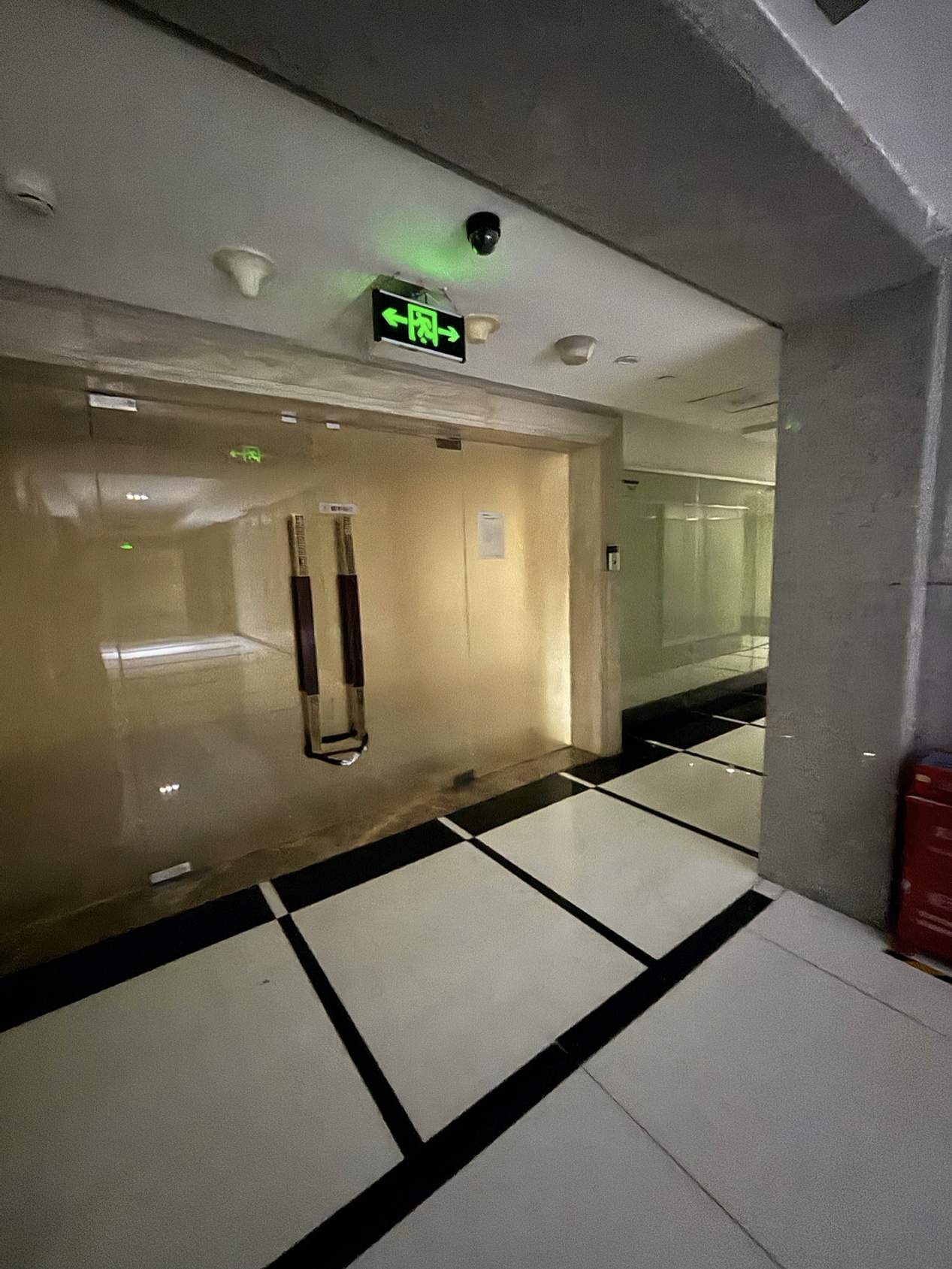 黄金巨头金雅福70亿理财爆雷：危险的黄金委托、10%高收益背后的“拼单代持”与“名股实债”  第2张