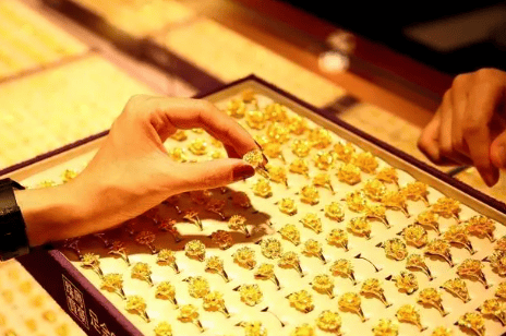 Mhmarkets迈汇：黄金的“再定价”逻辑  第1张