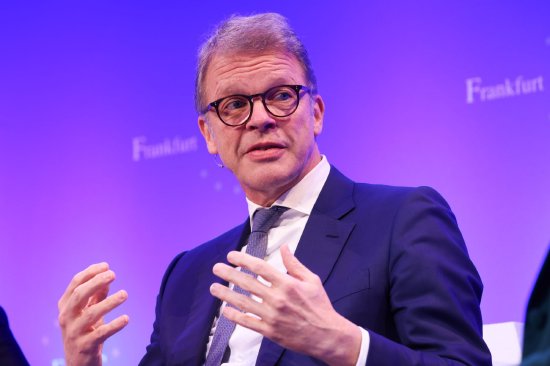 德意志银行突遭搜查 涉及与遭制裁大亨Abramovich的过往联系  第1张