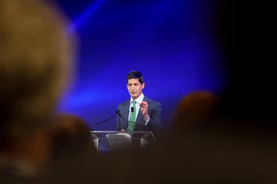 特朗普敲定的美联储主席人选沃什 究竟会表现出哪一面的他？  第1张