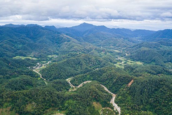 何为正确政绩观？新华社推出重磅通讯  第9张