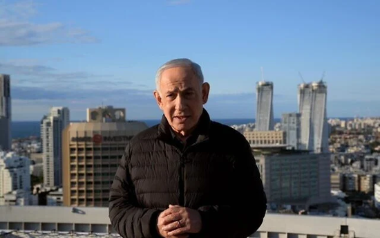 视频丨美以军事行动引发伊朗“最猛烈”回击 中东危局40小时一文速览  第7张