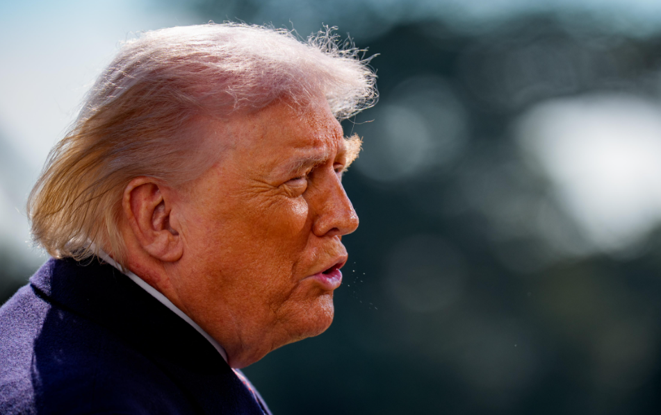 特朗普称美国将“略微”削减战略石油储备  第3张